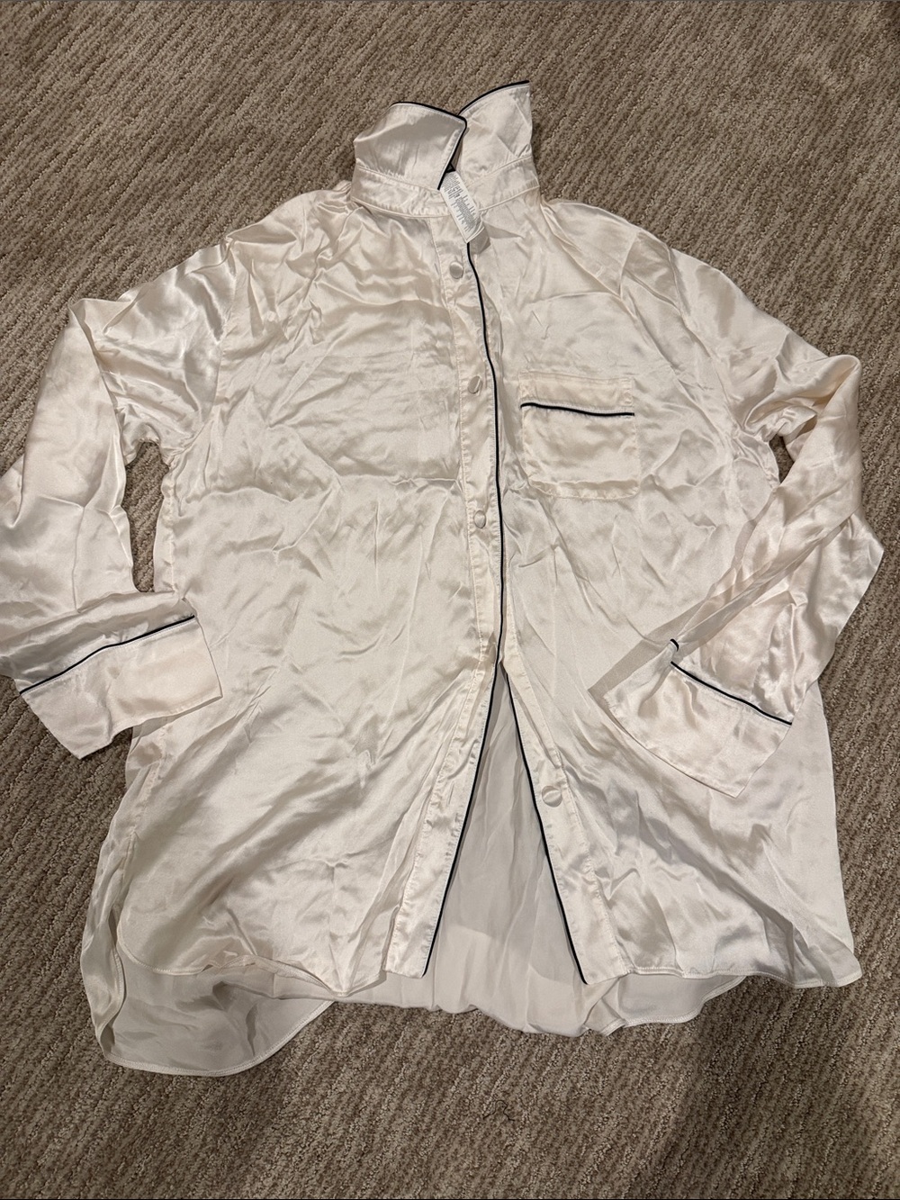 ALO Yoga Courchevel Silk Button Down